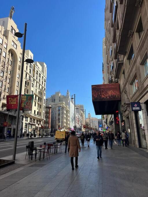 Punta Me Beautiful Apartment In Plaza Espana Madri Exterior foto