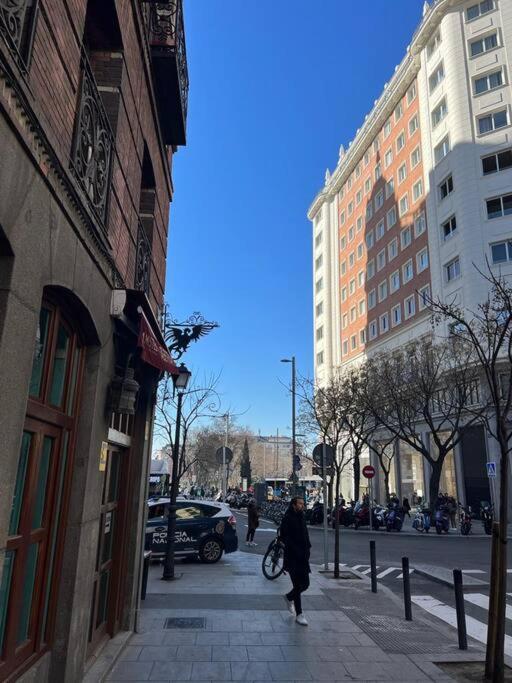 Punta Me Beautiful Apartment In Plaza Espana Madri Exterior foto