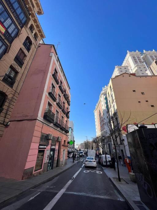 Punta Me Beautiful Apartment In Plaza Espana Madri Exterior foto